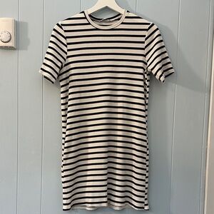 Reformation Ribbed Stripe T-Shirt Dress (XS) – Pockets